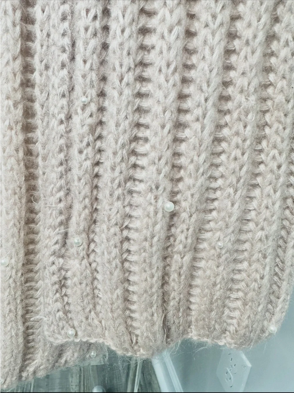 Betsey Johnson light pink Ribbed Knit Scarf w/pearls -